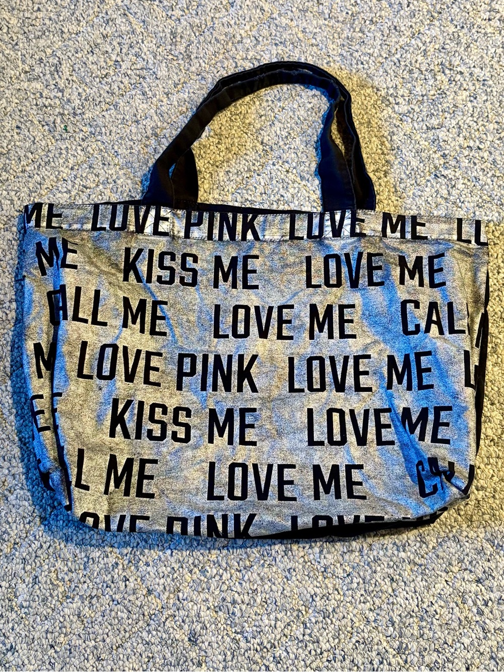 Victoriaβs Second PINK Large Tote